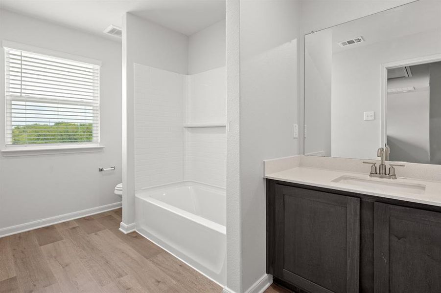Furnished interior view inside a new home in Logan Square, Fort Worth (Image 7).