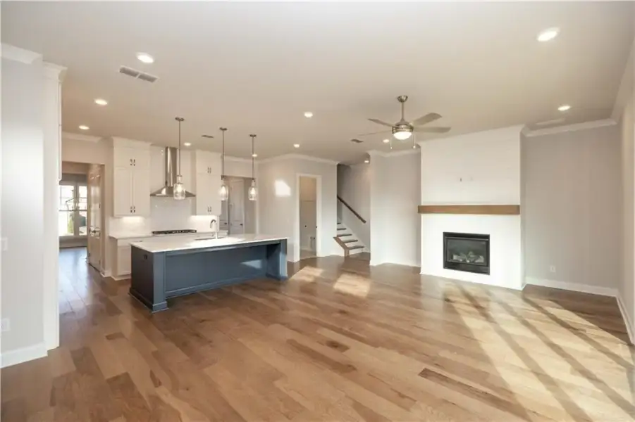 Furnished interior view inside a new home in Aberdeen, Hoschton (Image 18).