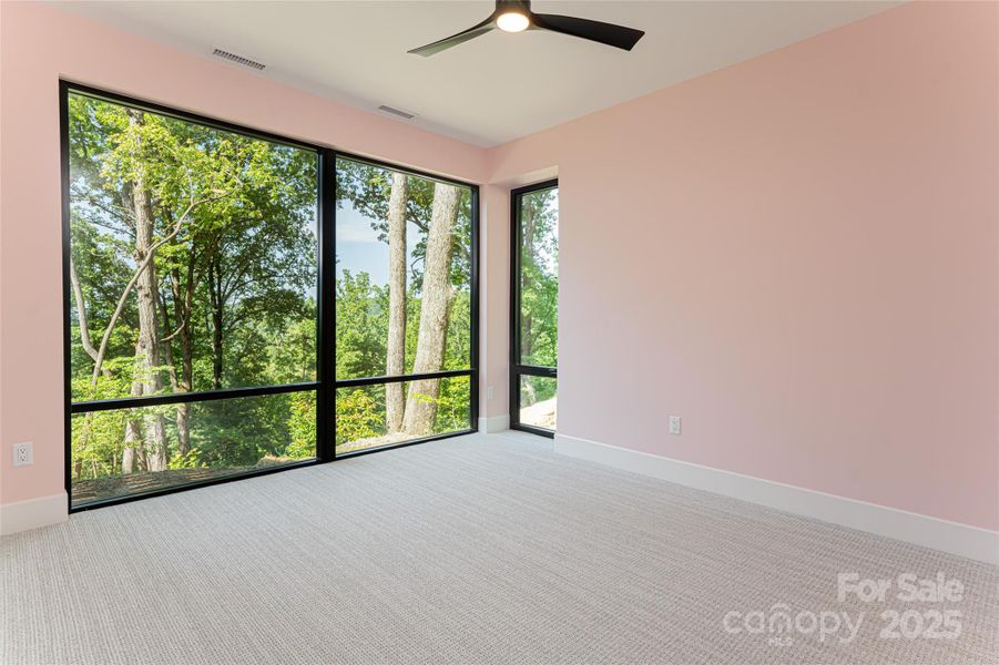 Spacious, unfurnished interior of a new home in , Hendersonville (Image 19).