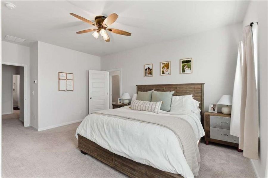 Furnished interior view inside a new home in , Jasper (Image 7).