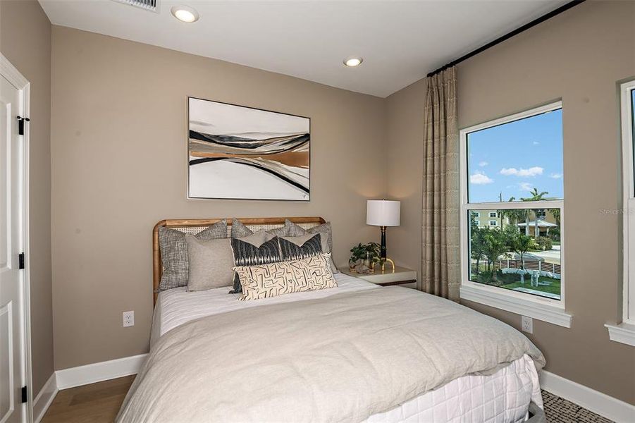 Furnished interior view inside a new home in Seahaven, Punta Gorda (Image 27).