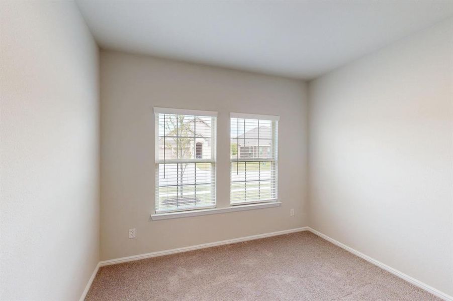 Spacious, unfurnished interior of a new home in The Preserve, Justin (Image 30).