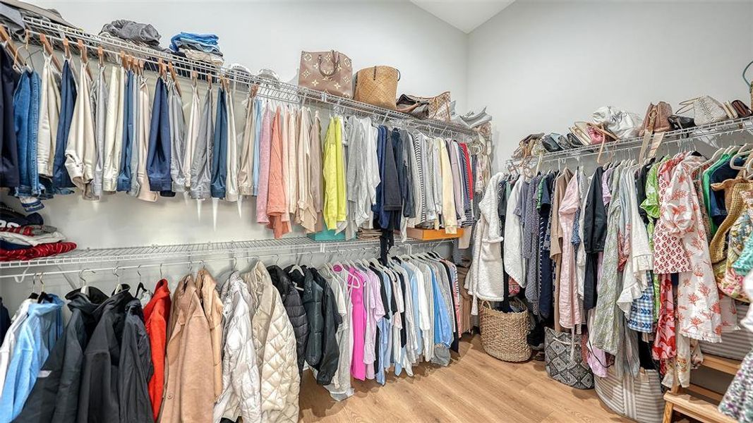 Close-up of interior finishes inside a home in , Sarasota (Image 20).