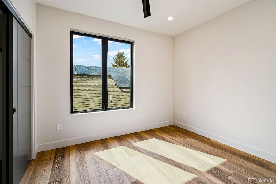 Spacious, unfurnished interior of a new home in , Buena Vista (Image 24).