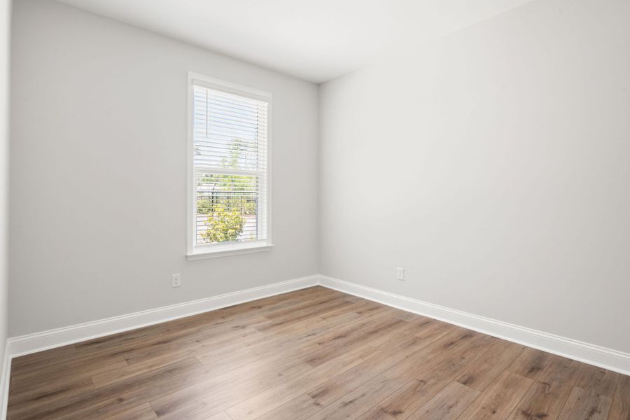Spacious, unfurnished interior of a new home in Waterways, Richmond Hill (Image 21). Spacious, unfurnished interior of a new home in Waterways, Richmond Hill (Image 21).
