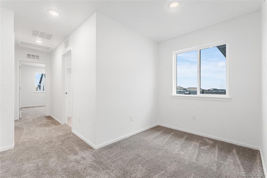 Spacious, unfurnished interior of a new home in Painted Prairie, Aurora (Image 18).