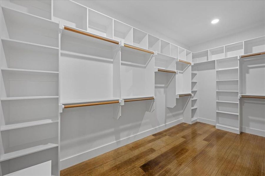 Check out this incredible walk-in closet! Check out this incredible walk-in closet!