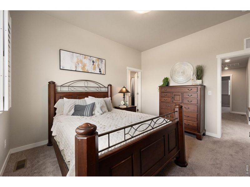 Furnished interior view inside a new home in Fickel Farm, Berthoud (Image 8).