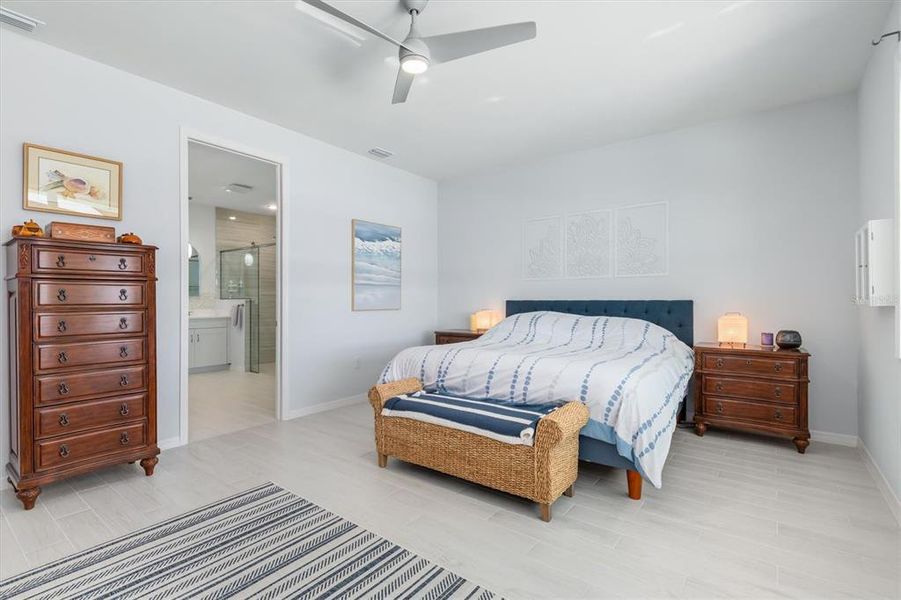 Furnished interior view inside a new home in , Punta Gorda (Image 25).