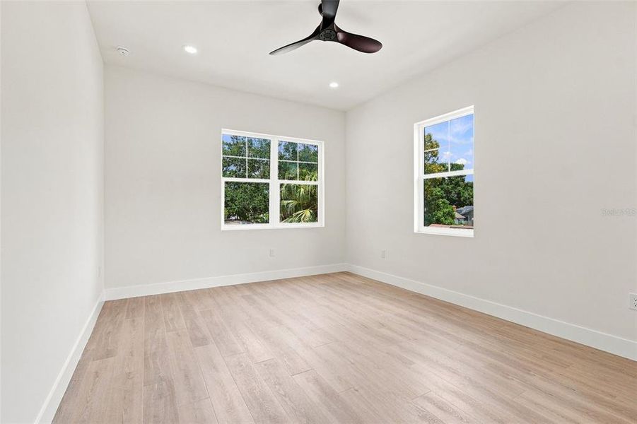 Spacious, unfurnished interior of a new home in , St. Petersburg (Image 63). Spacious, unfurnished interior of a new home in , St. Petersburg (Image 63).