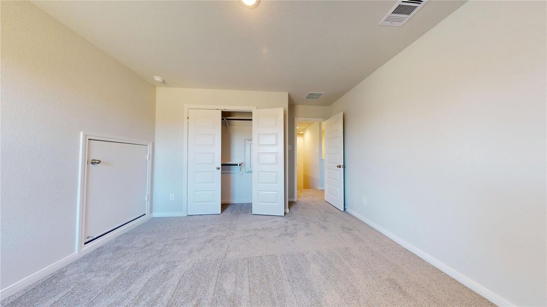 Spacious, unfurnished interior of a new home in Lexington Heights 50', Willis (Image 32).