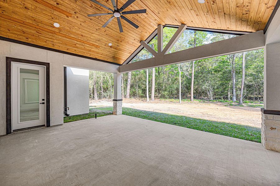 Exterior details and patio area of a home in , Magnolia (Image 25).
