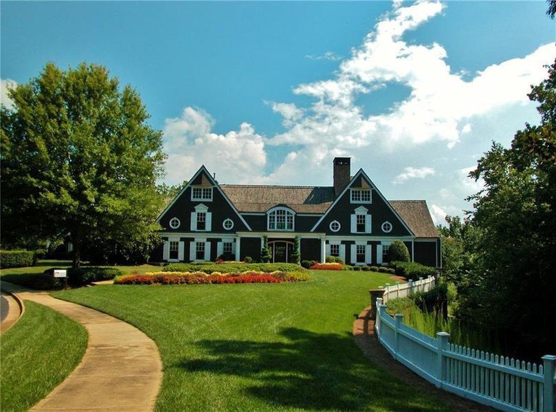 Image 27 of a home in .