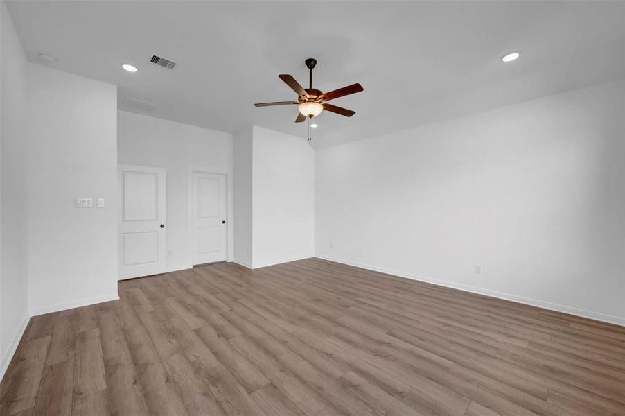 Spacious, unfurnished interior of a new home in Escondido 45’ Homesites, Magnolia (Image 21).