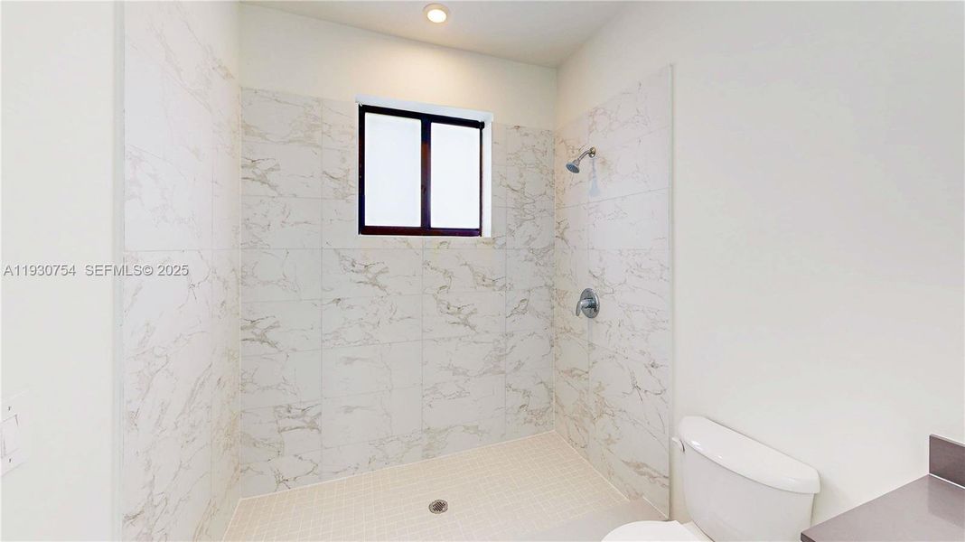 Furnished interior view inside a new home in , Homestead (Image 13).