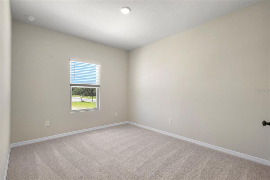 Spacious, unfurnished interior of a new home in , St. Cloud (Image 11).