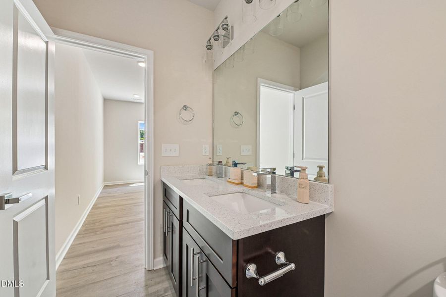 23-web-or-mls-N Ireland St-S1806-023