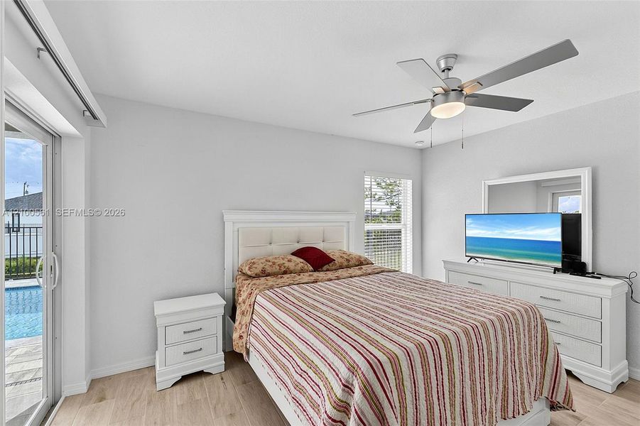Furnished interior view inside a new home in , Cape Coral (Image 8).