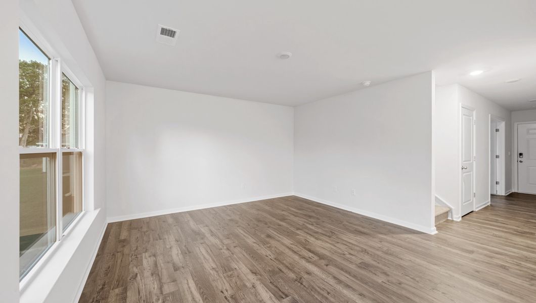 Spacious, unfurnished interior of a new home in Wildbrook Village, Waynesville (Image 19).