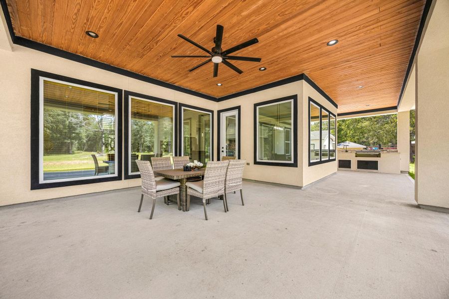 Image 28 of a home in . Image 28 of a home in .