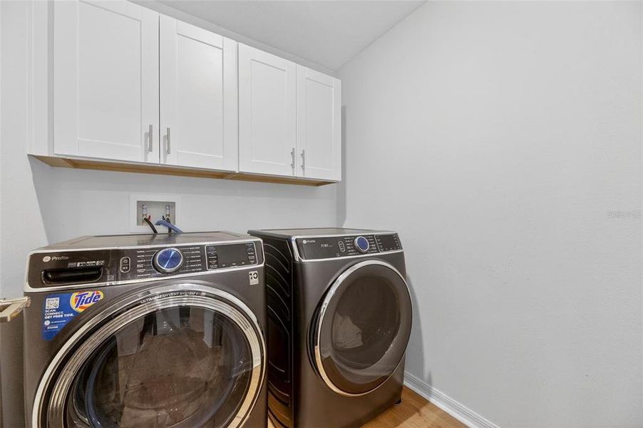Close-up of interior finishes inside a home in Balm Grove, Wimauma (Image 22).