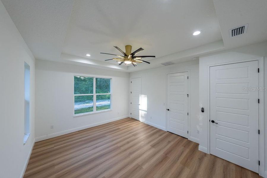 Spacious, unfurnished interior of a new home in , Dunnellon (Image 34). Spacious, unfurnished interior of a new home in , Dunnellon (Image 34).