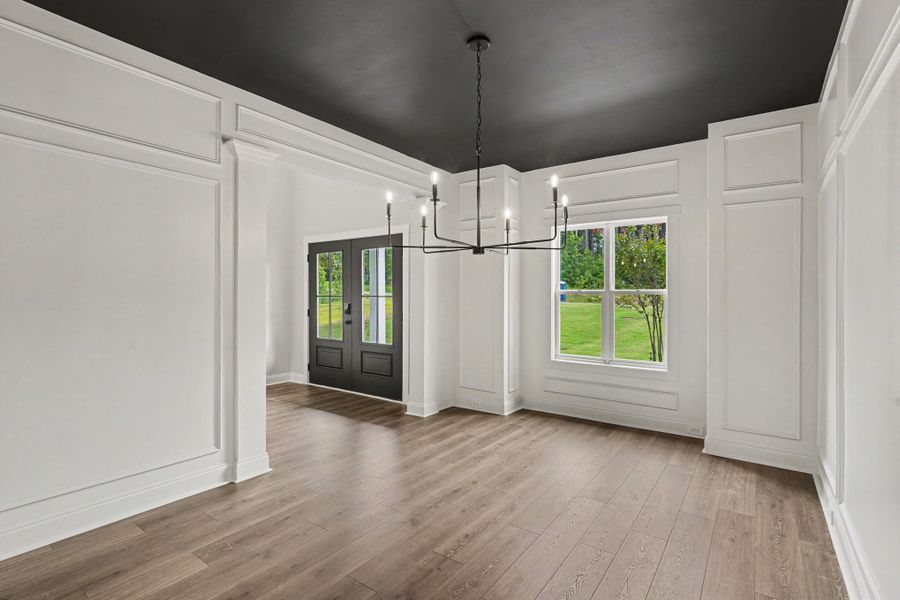 Spacious, unfurnished interior of a new home in Flint Farms, Concord (Image 21).