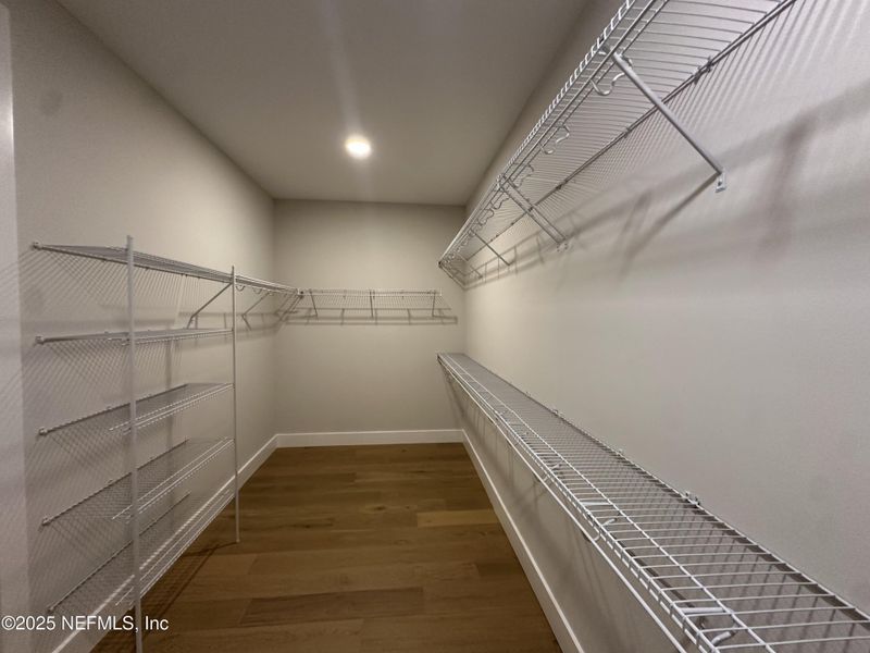 Spacious, unfurnished interior of a new home in , St. Augustine (Image 32).