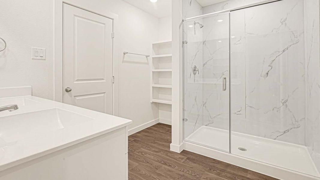 Furnished interior view inside a new home in Holly Ridge, Rosenberg (Image 11).