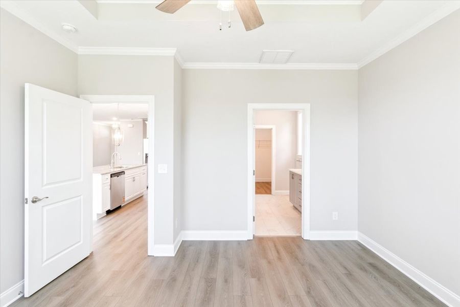 Spacious, unfurnished interior of a new home in Sinclair at Crawford Creek, Grovetown (Image 18).