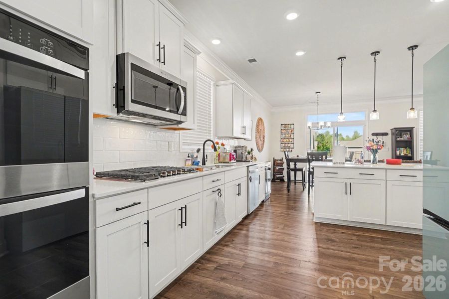 Furnished interior view inside a new home in Falls Cove, Troutman (Image 11). Furnished interior view inside a new home in Falls Cove, Troutman (Image 11).