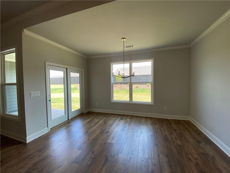 Spacious, unfurnished interior of a new home in , Jefferson (Image 36).