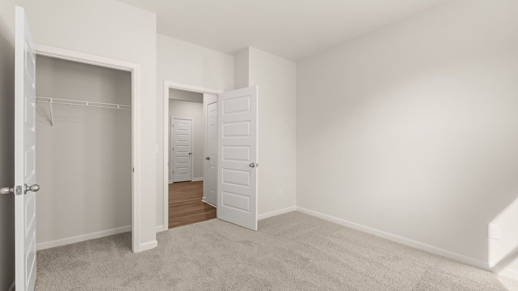 Spacious, unfurnished interior of a new home in Champion's Run, Lithonia (Image 30).