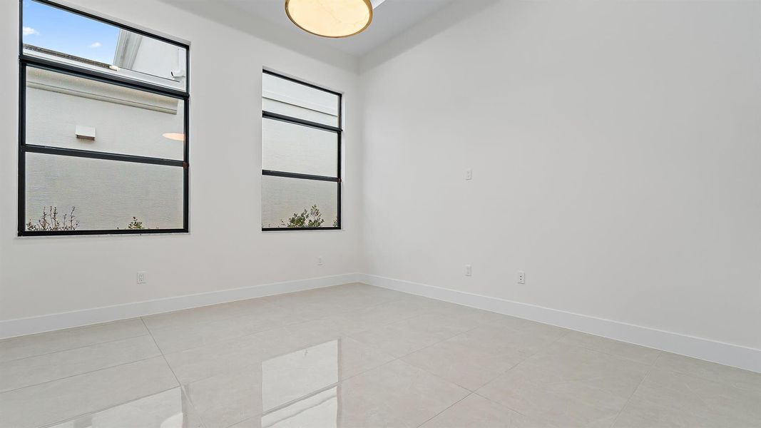 Image 22 of a home in Artistry Palm Beach.