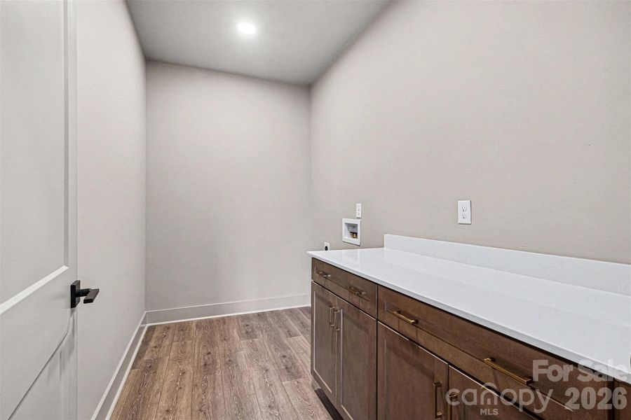 Image 36 of a home in .