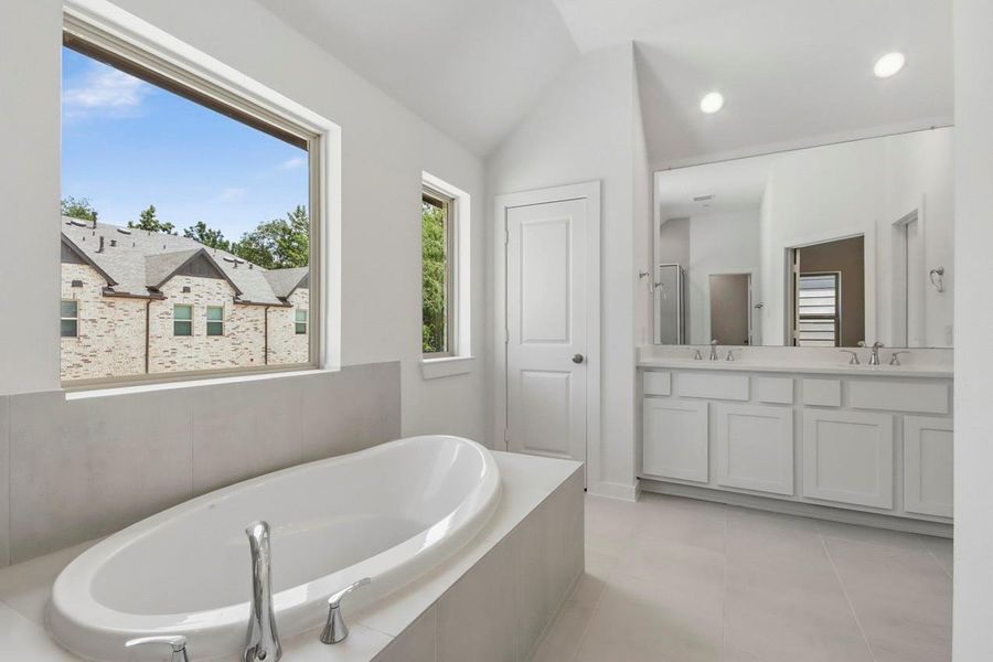Furnished interior view inside a new home in Woodforest Townhomes, Montgomery (Image 7). Furnished interior view inside a new home in Woodforest Townhomes, Montgomery (Image 7).