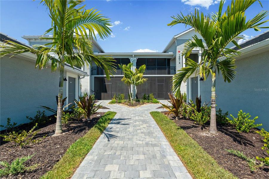 Exterior details and patio area of a home in Calusa Country Club, Lakewood Ranch (Image 31).