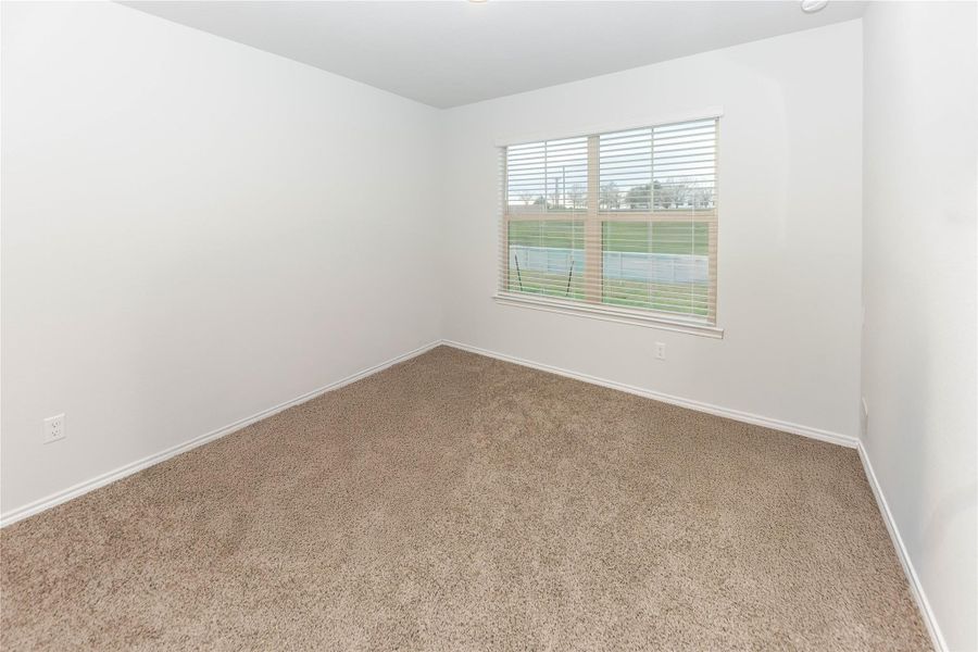 Spacious, unfurnished interior of a new home in Willow Glenn, Temple (Image 21).