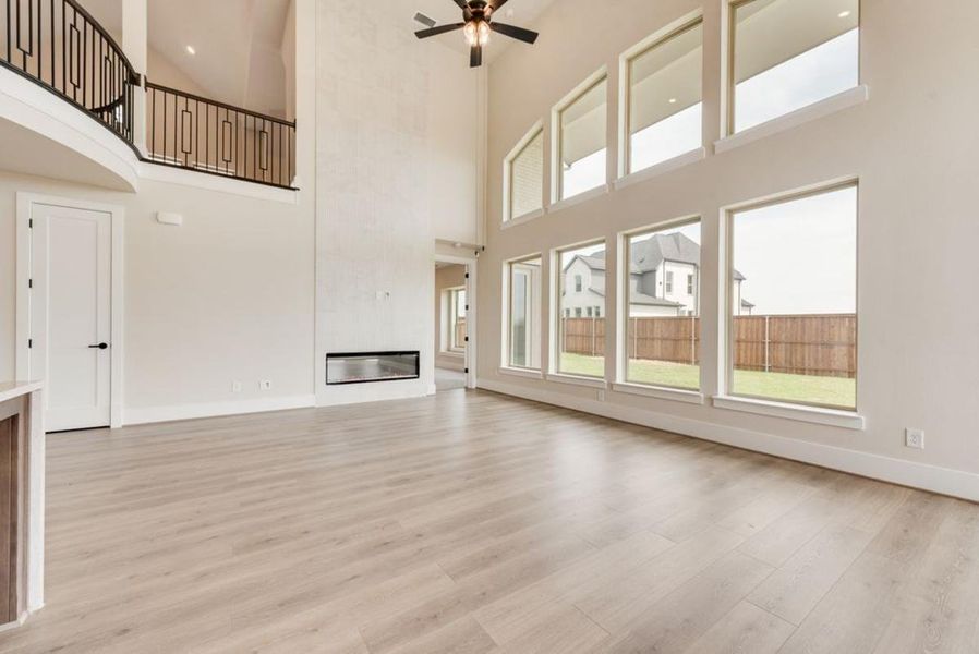 Spacious, unfurnished interior of a new home in Park Place, Prosper (Image 33). Spacious, unfurnished interior of a new home in Park Place, Prosper (Image 33).
