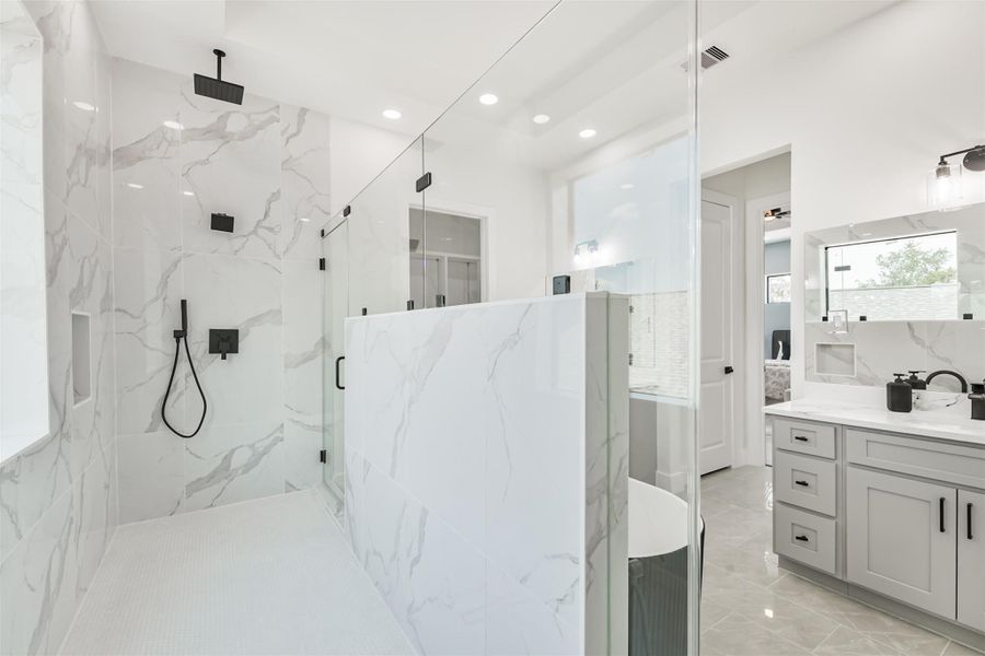 Furnished interior view inside a new home in , Houston (Image 35).