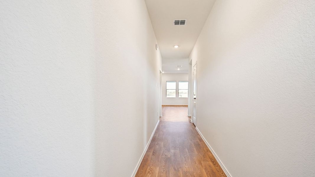 Spacious, unfurnished interior of a new home in Watermill, Uhland (Image 27). Spacious, unfurnished interior of a new home in Watermill, Uhland (Image 27).