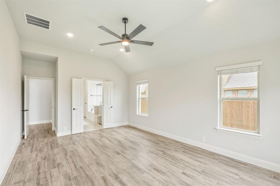 Spacious, unfurnished interior of a new home in Homestead at Daniel Farms Phase 2, DeSoto (Image 32). Spacious, unfurnished interior of a new home in Homestead at Daniel Farms Phase 2, DeSoto (Image 32).