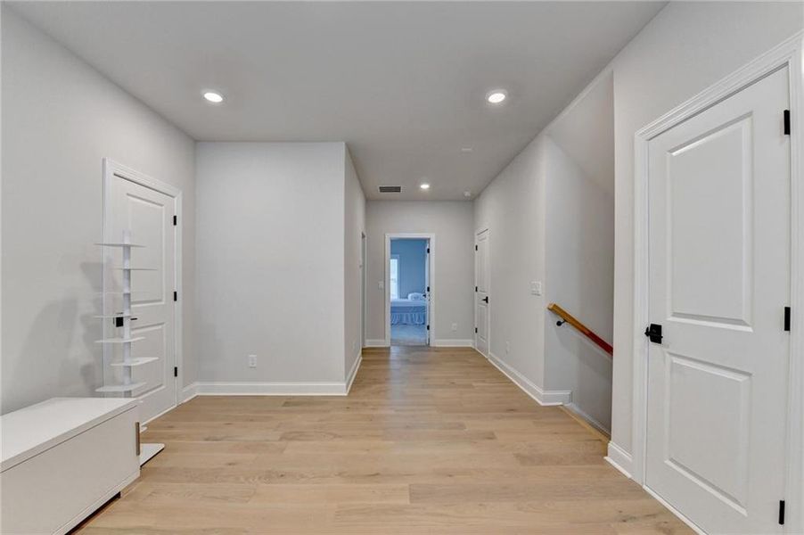 Spacious, unfurnished interior of a new home in Ellington Townhomes, Suwanee (Image 20).