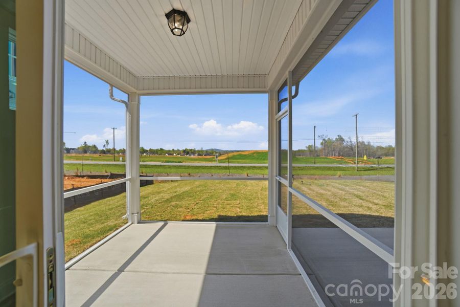 Screened in Porch