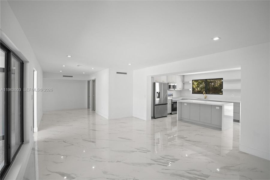 Image 28 of a home in . Image 28 of a home in .