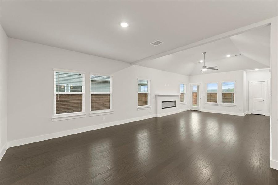 05. 2028 Jasper - Dining 05. 2028 Jasper - Dining