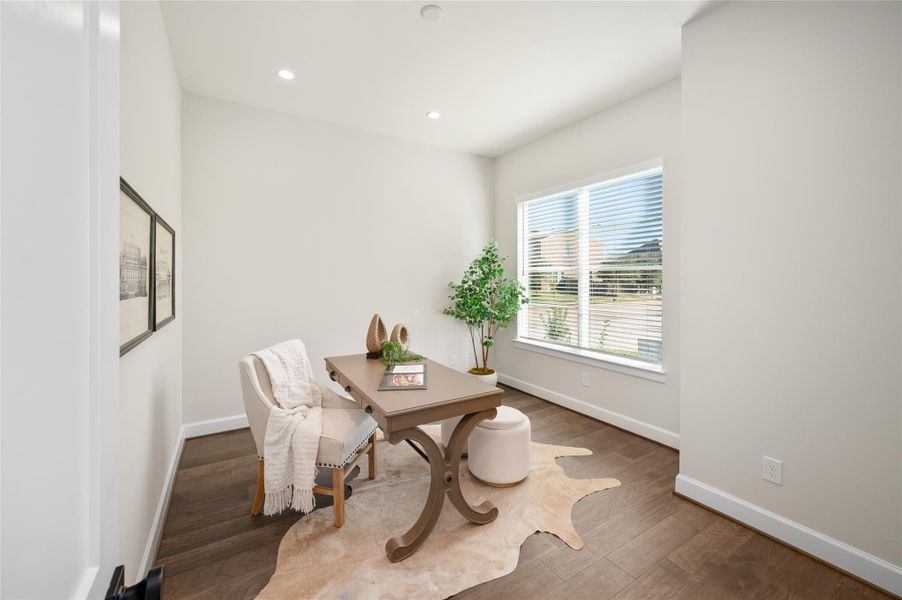 Furnished interior view inside a new home in , Houston (Image 4). Furnished interior view inside a new home in , Houston (Image 4).