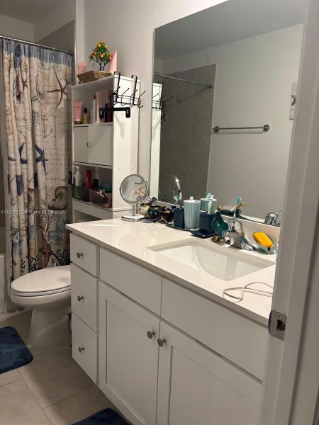 Furnished interior view inside a new home in , Lehigh Acres (Image 31). Furnished interior view inside a new home in , Lehigh Acres (Image 31).