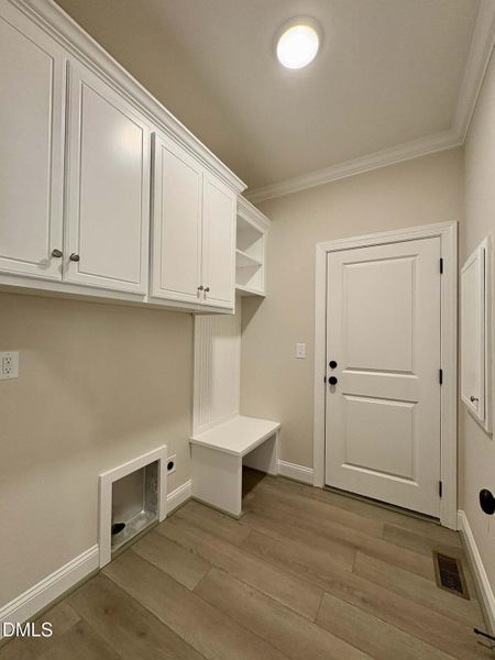 7439a9ee-854c-435f-8693-54a3417244e5