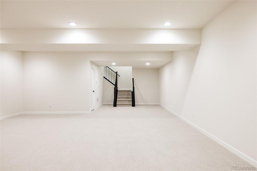 Spacious, unfurnished interior of a new home in Lyric at Ridgegate, Lone Tree (Image 24).